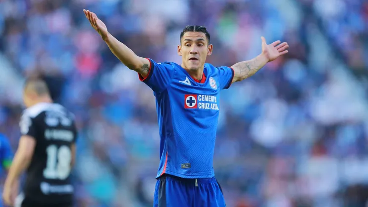 Campaña en contra de Cruz Azul y supuesta fiesta de los jugadores