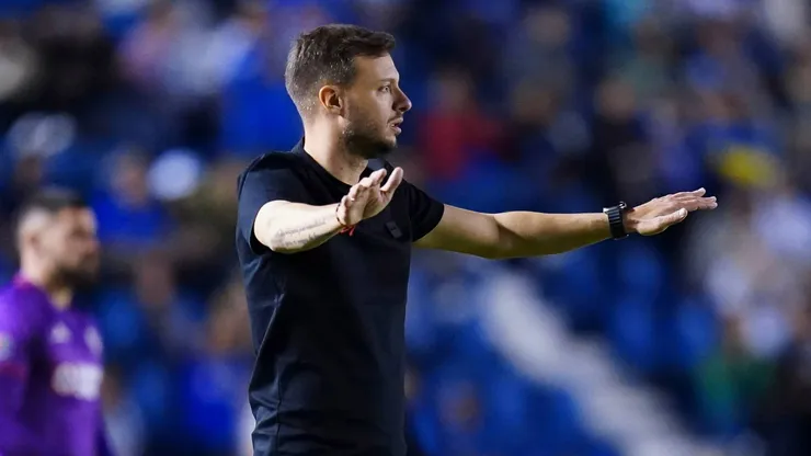 Cruz Azul busca un primer objetivo.