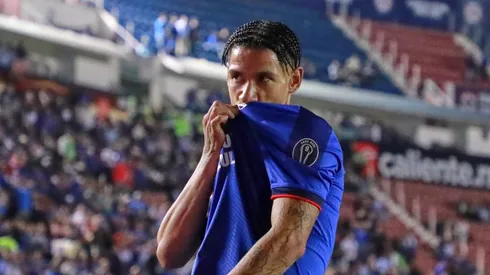 Uriel Antuna está imparable con la playera de Cruz Azul.