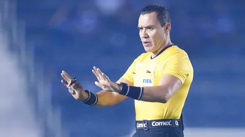 Marco Antonio Ortiz, árbitro de la Liga MX.