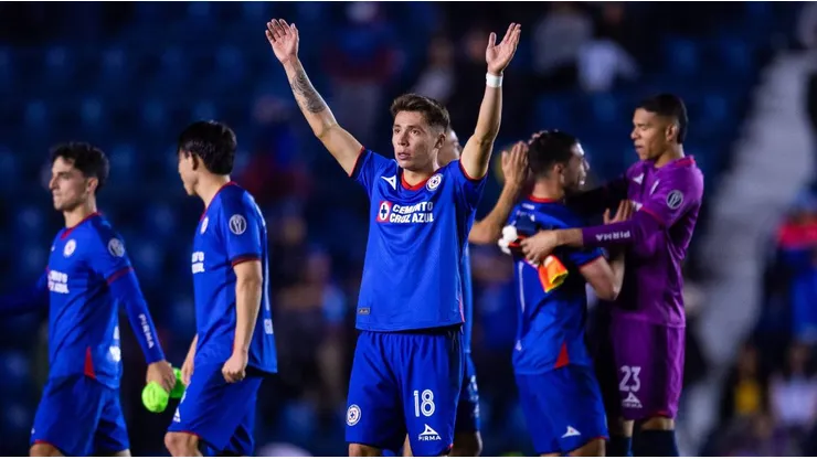 Rodrigo Huescas en la convocatoria ideal de Tito Villa en el Tri
