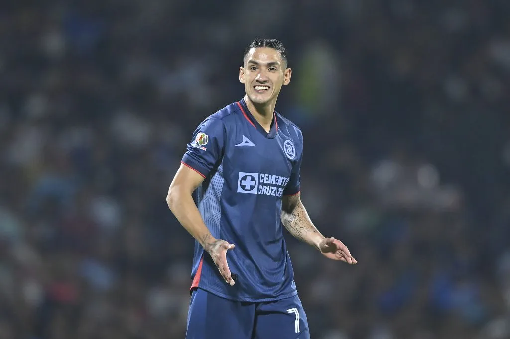 La polémica reacción de Uriel Antuna en contra de Martín Anselmi (Imago 7)