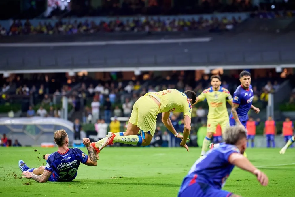 Christian Martinoli explicó por qué no fue penal para América (Imago)