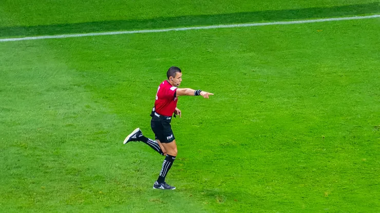 El "Gato" Ortiz está siendo señalado después del polémico penal que pitó en contra de La Máquina en la final contra el América.
