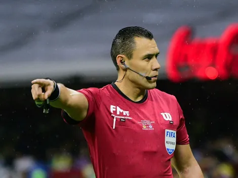 Afición de Cruz Azul responsabiliza al árbitro de la derrota