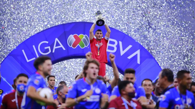 Solo queda uno de la final que ganó Cruz Azul en 2021.