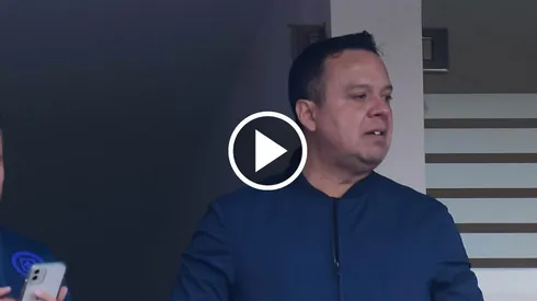 Víctor Velázquez también festejó la clasificación de Cruz Azul.