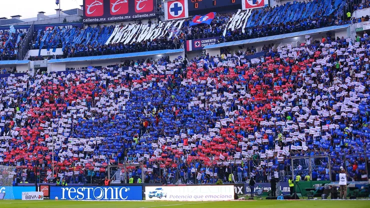 El elevado costo del nuevo estadio de Cruz Azul.