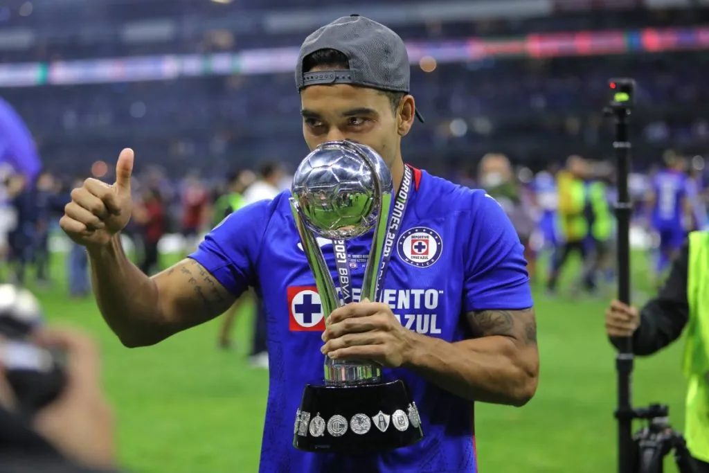 Adrián Aldrete, campeón con Cruz Azul en el 2021. (Foto: Imago7)