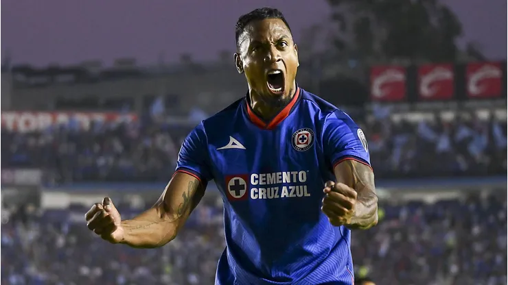 Ditta podría ser titular con Cruz Azul en la Final.