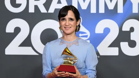 Julieta Venegas, la "estrella" del momento en Cruz Azul.