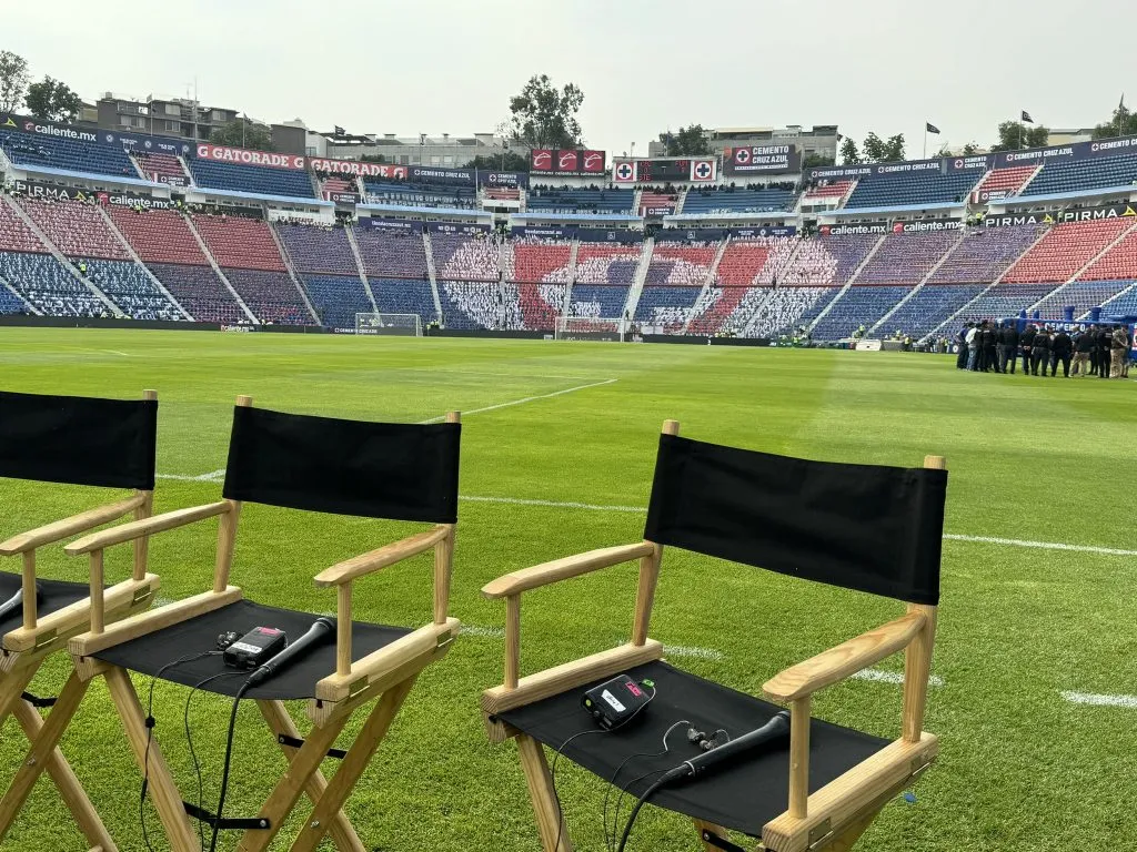 Mosaico para Cruz Azul vs. Pumas. (X: @A_EsparzaOteo)