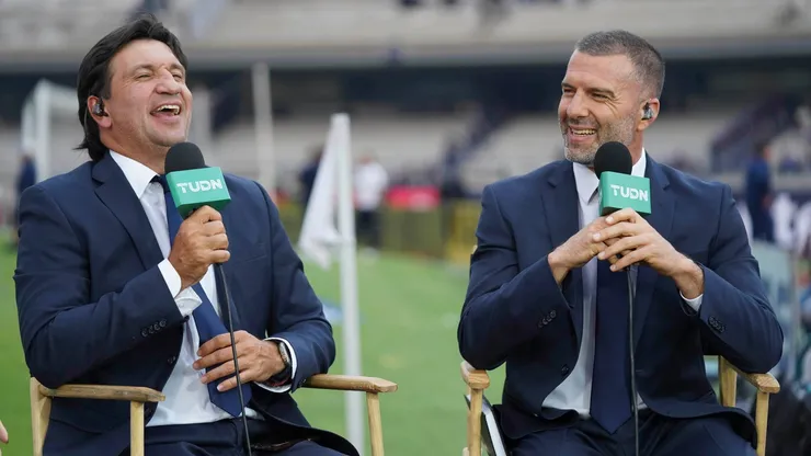 Ex de Cruz Azul y Pumas serán parte de la transmisión del partido.