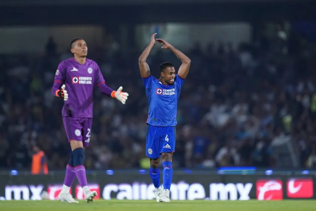 Willer Ditta, defensa central de Cruz Azul. (Foto: Imago7)