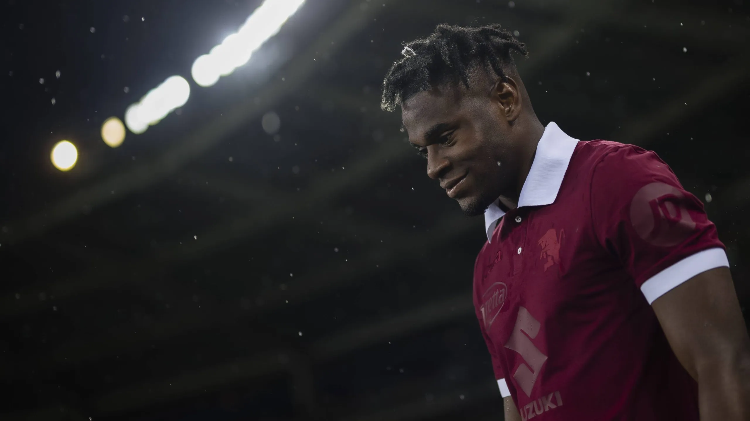 Duván Zapata suena en Cruz Azul y habrían ofrecido 14 millones de euros. (IMAGO)