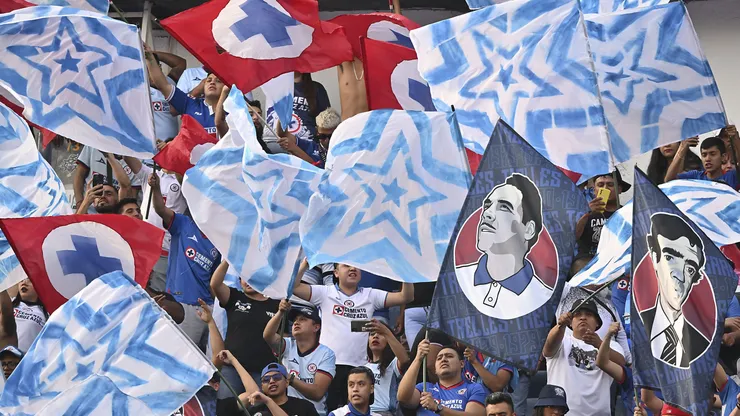 La afición de Cruz Azul llegará en caravana al Estadio Azul.
