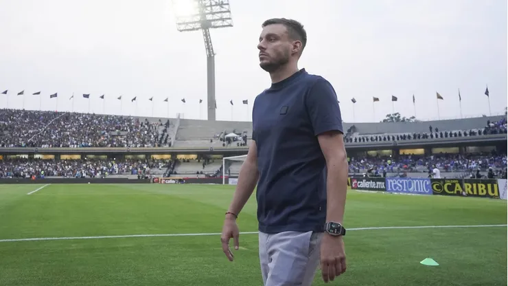 El entrenador de Cruz Azul compareció ante los medios de comunicación después de la victoria de su equipo 0-2 ante los Pumas.