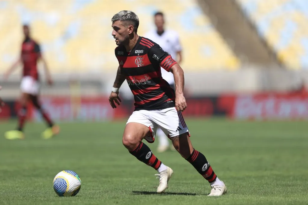 Iván Alonso habló de la posible llegada de Giorgian de Arrascaeta (Imago)