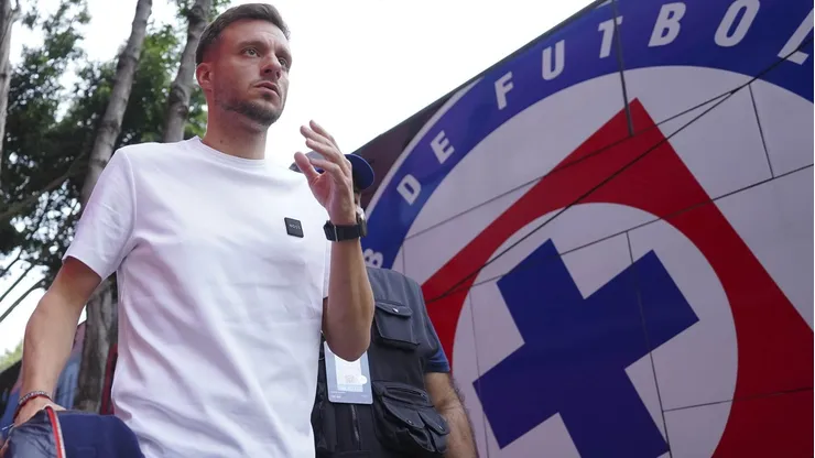 Martín Anselmi renovó con Cruz Azul.