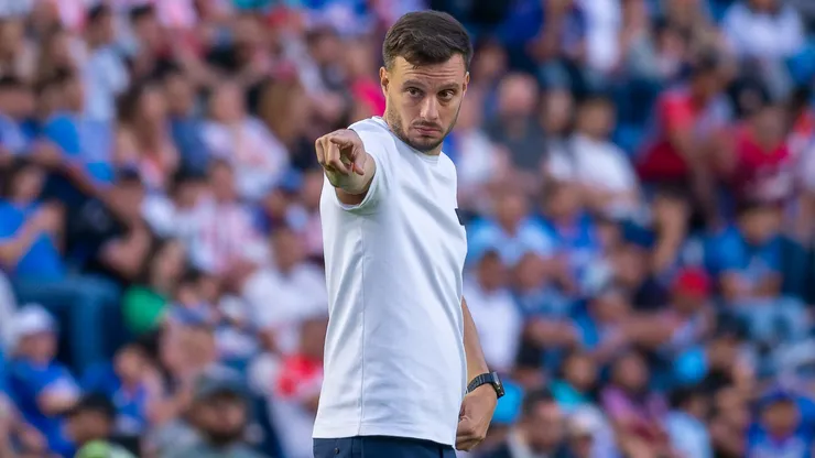 Anselmi habría pedido que se quedara Salcedo en Cruz Azul.