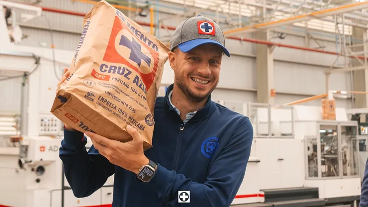 Anselmi recordó la identidad de Cruz Azul.