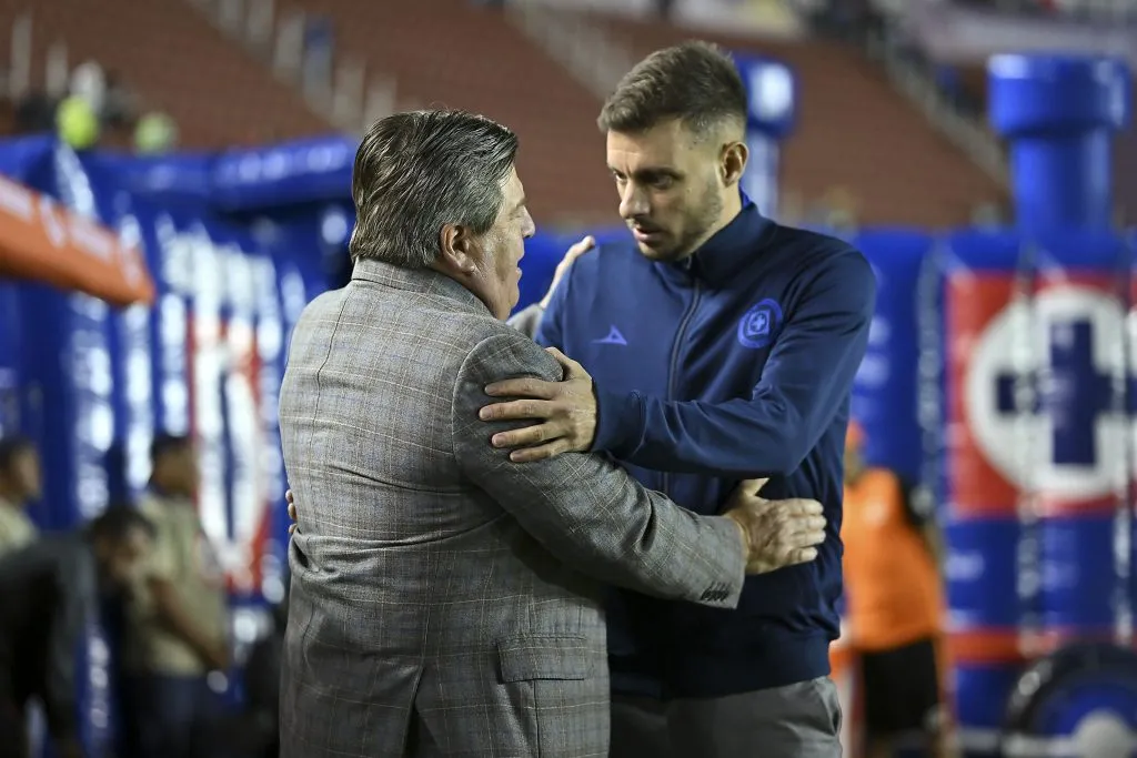 El karma golpeó a Miguel Herrera tras sus críticas a Cruz Azul (Imago 7)