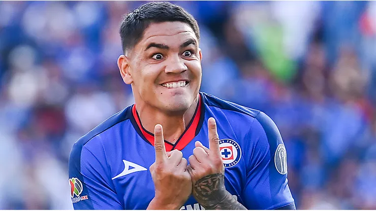 Anselmi confirmó que el Toro se queda en Cruz Azul.