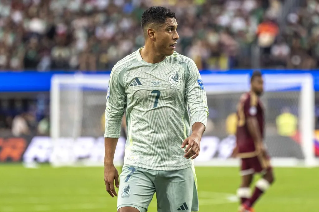 Lo buscan América, Chivas y Cruz Azul: Luis Romo tomó una decisión (Imago)