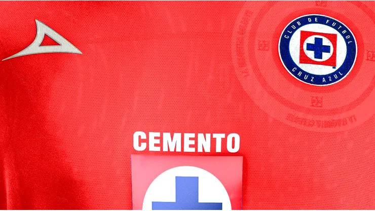 La playera alternativa de Cruz Azul tendría un novedoso color.