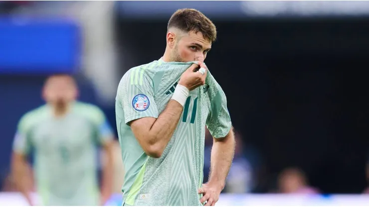 El mensaje de Santi Giménez tras la derrota de la Selección Mexicana