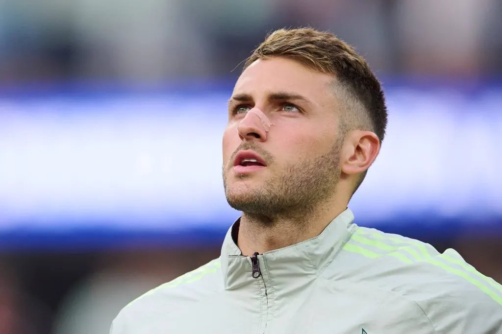 Santiago Giménez recibió el respaldo de Jaime Lozano tras la derrota de México (Imago)