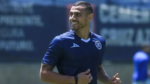 Giorgos Giakoumakis ya entrena con Cruz Azul.