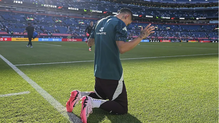 El delantero mexicano está llamado a ser uno de los referentes del TRI durante la disputa de la Copa América.