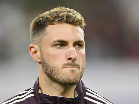 Un jugador culé le escribió a Santiago Giménez