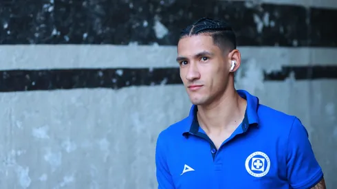 Antuna y un gesto que no pasó desapercibido entre los fanáticos.