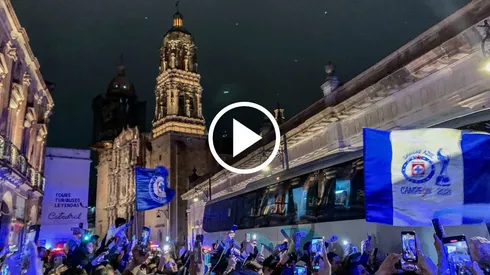 Cruz Azul tuvo un recibimiento impresionante en Zacatecas