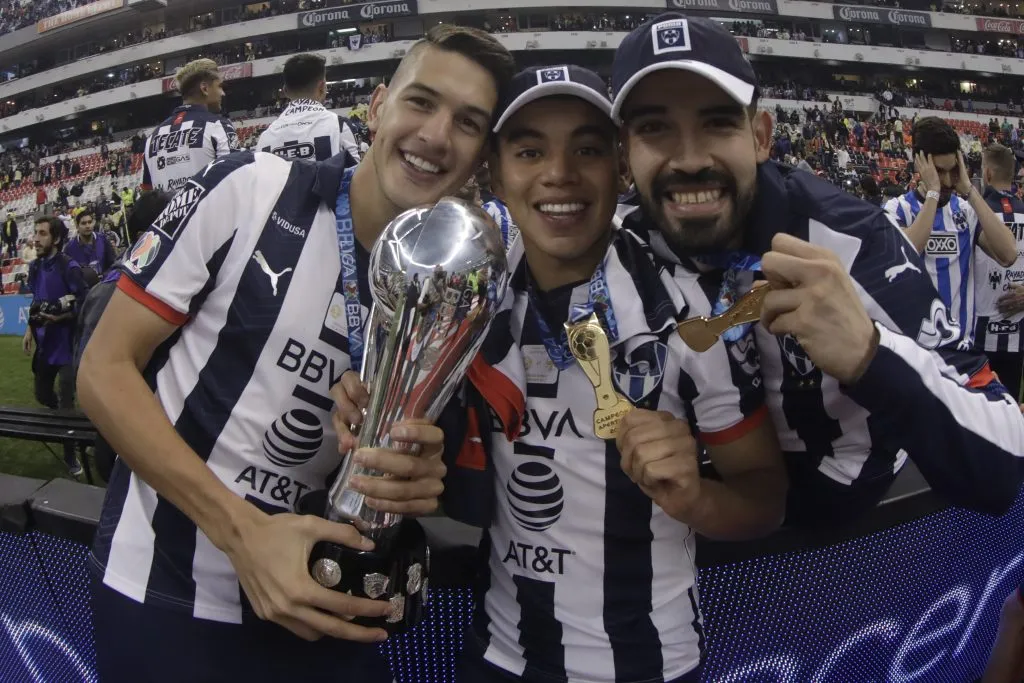 César Montes fua Campeón en Monterrey al lado de Charly Rodríguez. (Foto: Imago7)