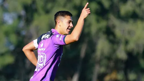 El mediocampista mexicano será el segundo fichaje de los cementeros después de presentar al delantero griego.