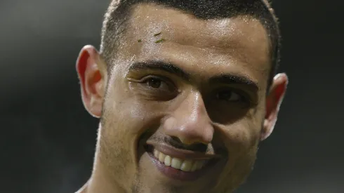 El delantero griego todavía no ha sido presentado como jugador cementero pero ya se encuentra en Ciudad de México.