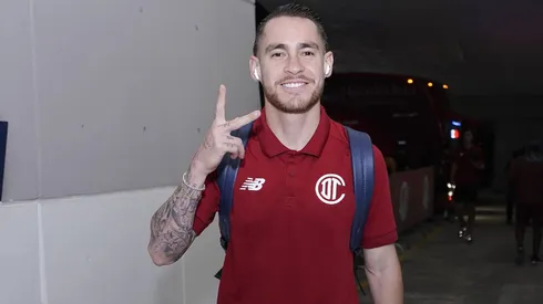 Cruz Azul analiza lanzar una oferta a Toluca por Jesús Angulo