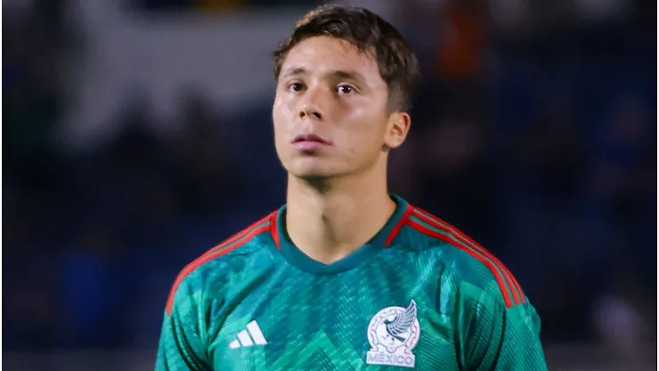 Rodrigo Huescas fue titular con el Tri.