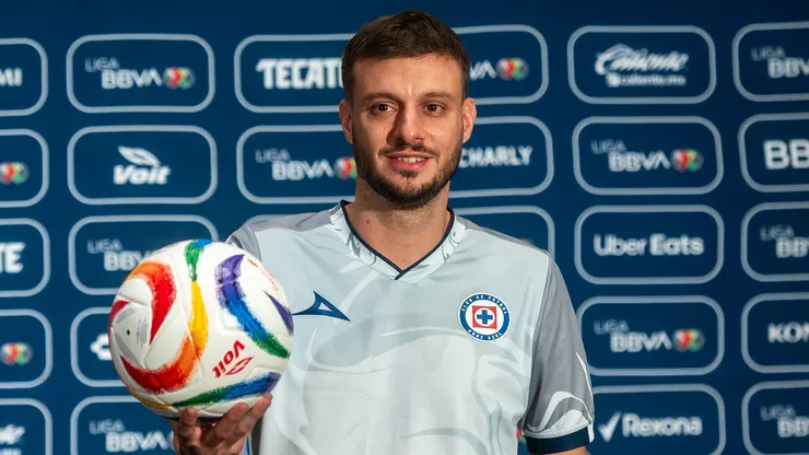 Los requisitos de Cruz Azul para fichar a su volante ofensivo