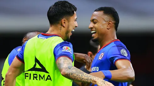 Ambos futbolistas estarían siendo monitoreados por otros clubes. Los cementeros tienen preparado un plan de contingencia.