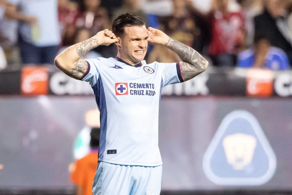 Christian Tabó no entra en planes de Cruz Azul. (Foto: Imago7)