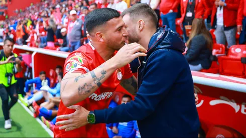 Juan Escobar se fue de manera polémica de Cruz Azul.