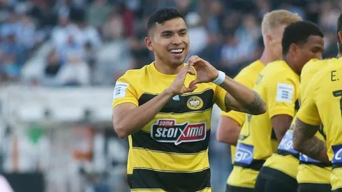 Cruz Azul lanzó una oferta millonaria por Orbelín Pineda