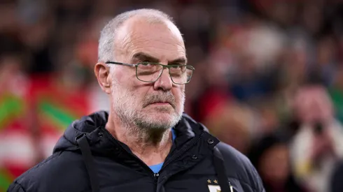 Bielsa criticó a Jaime Lozano por la suplencia de Santi Giménez