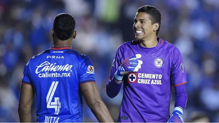 Cruz Azul puede sumar fichajes, pero también tener bajas.