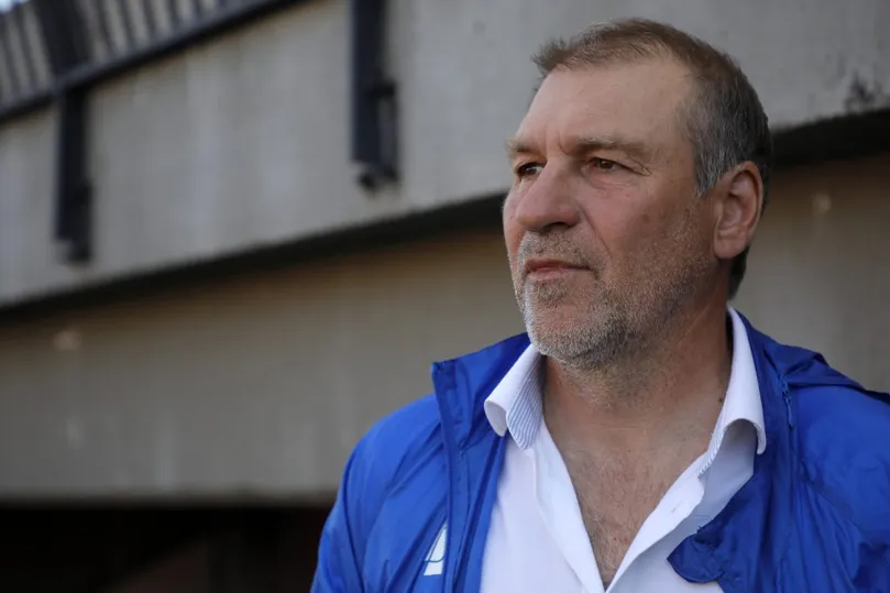 Héctor Adomaitis y una charla íntima con Vamos Azul (Imago).