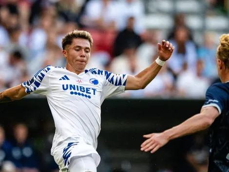 ¿Por qué Huescas recibió un ramo de flores en el juego del Copenhague?